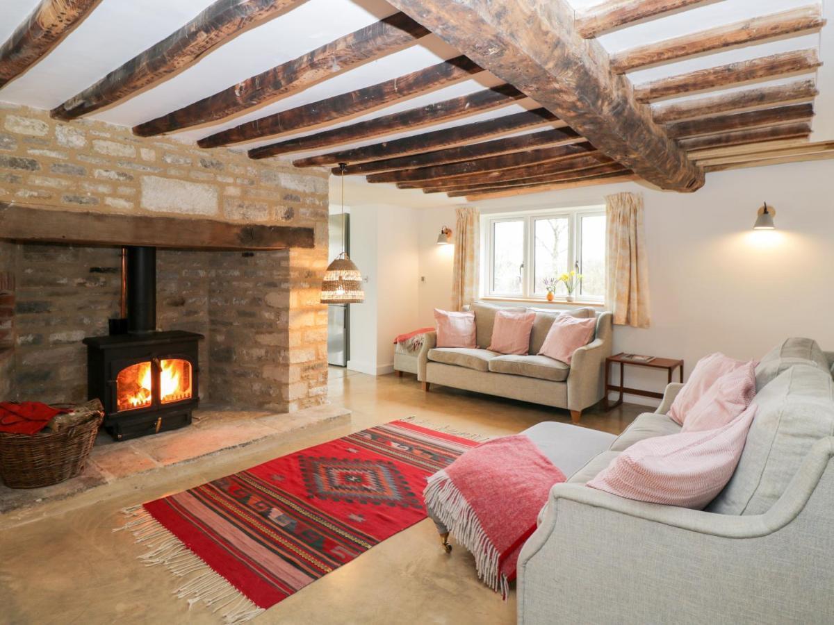 High Cogges Farm Holiday Cottages วิทนีย์ ภายนอก รูปภาพ