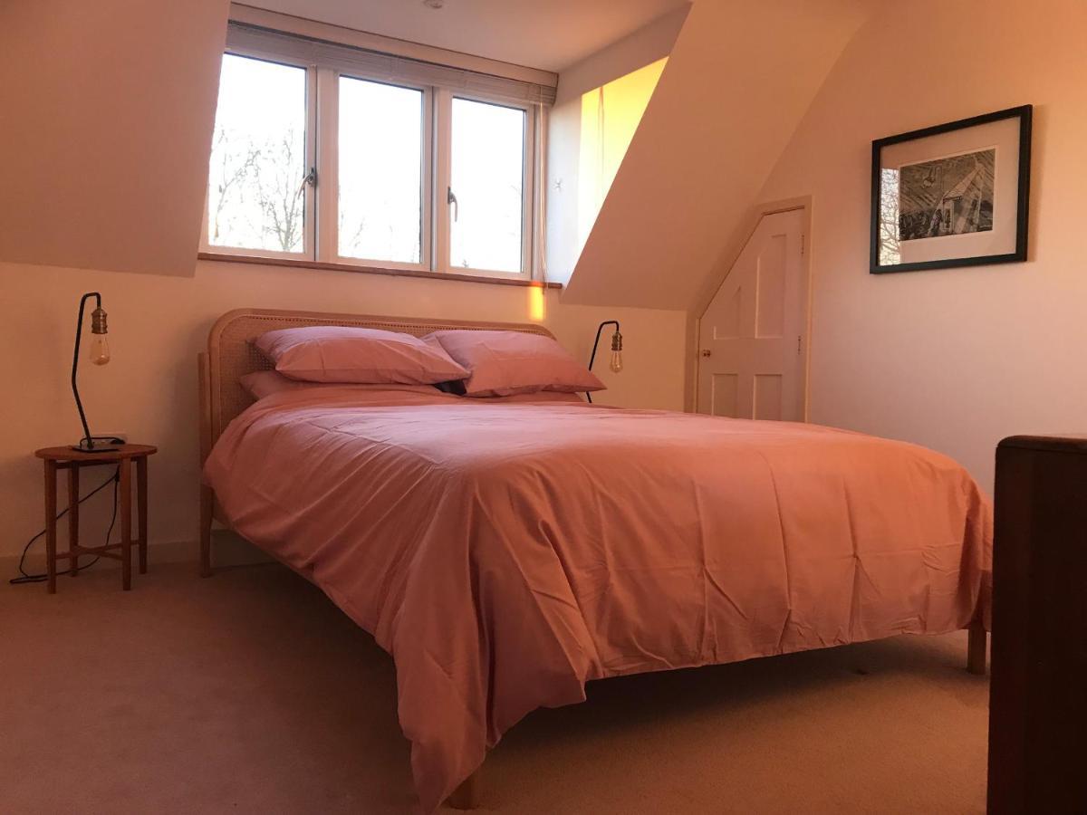 High Cogges Farm Holiday Cottages วิทนีย์ ภายนอก รูปภาพ